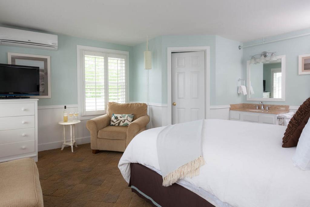 Vineyard Square Hotel And Suites Edgartown Rum bild