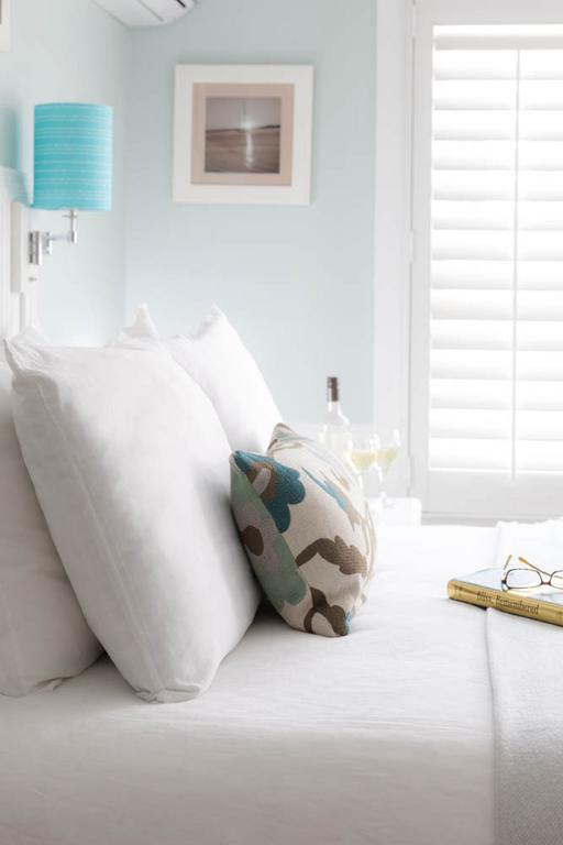 Vineyard Square Hotel And Suites Edgartown Rum bild