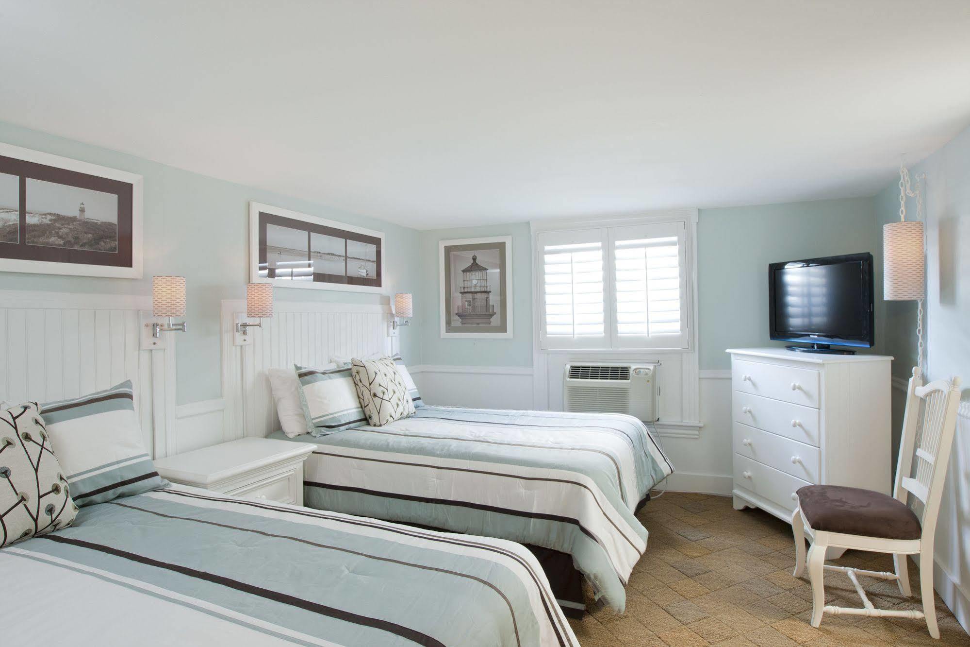 Vineyard Square Hotel And Suites Edgartown Exteriör bild