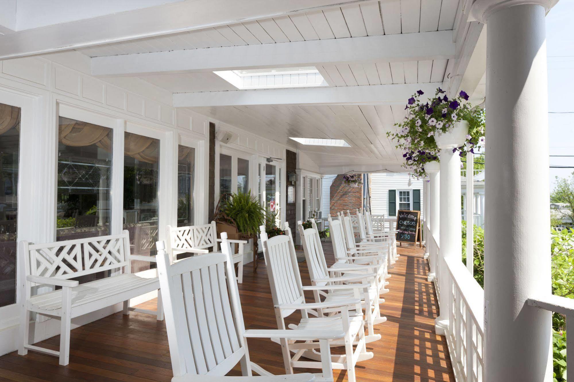 Vineyard Square Hotel And Suites Edgartown Exteriör bild